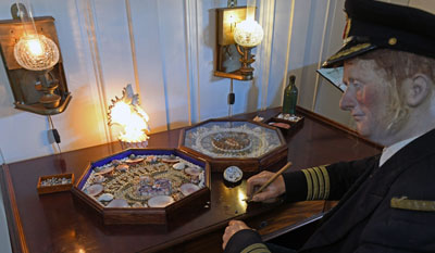 Randi & Katrine - A Captain's Valentine